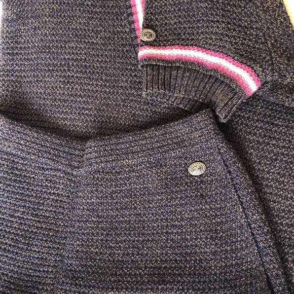 Beautiful Chanel shorts with white and purple stripes - Picture 10 of 11